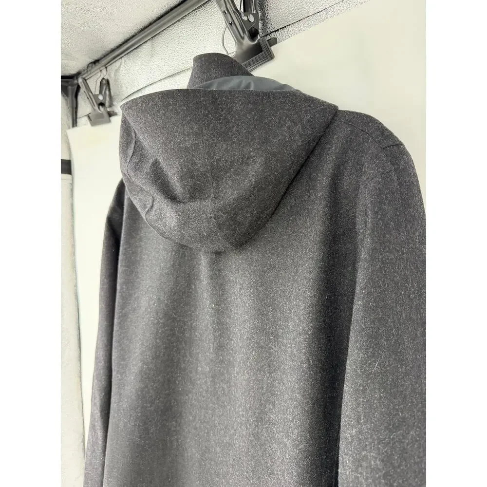 Lululemon Men’s Storm Break Rain Jacket Size L Heathered Black Wool Hooded